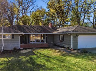 3126 E Cedar Hills Dr, Chillicothe, IL 61523