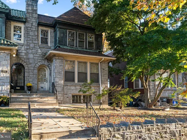 5809 Charles St, Philadelphia, PA 19135