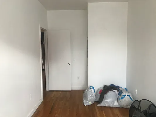 Rented by MySpaceNYC | media 7