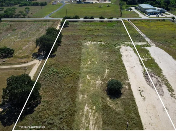 2 Fm 2672, Schulenburg, TX 78956