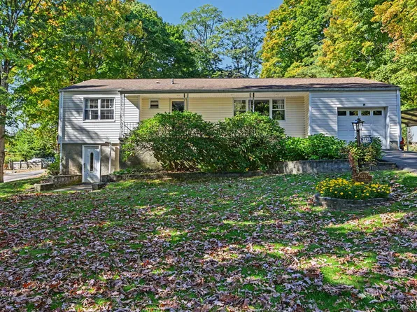 3235 Lincoln Drive, Mohegan Lake, NY 10547