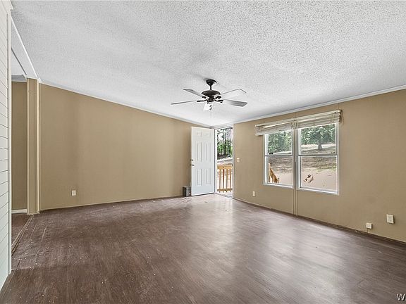 4th image of 13039 Raintree Cir