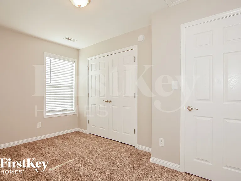 3113 Strong Box Ln — Photo 15