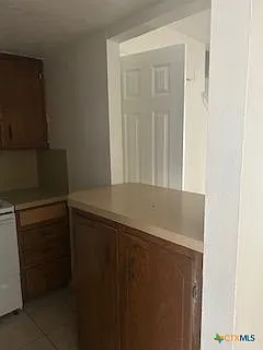 506 Esther Cir #506 — Photo 4