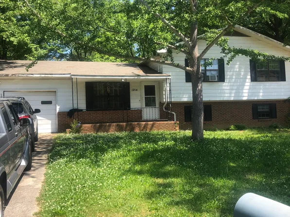 1214 Freemont St, Decatur, AL 35601
