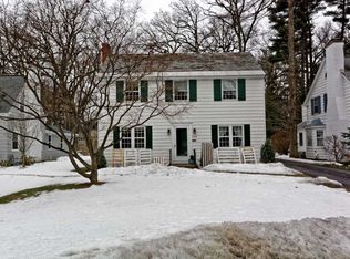 1569 Dean Street, Niskayuna, NY 12309