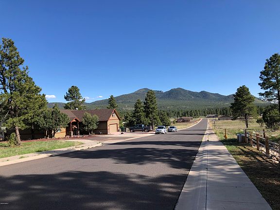 3rd image of 286 Royal Troon Dr