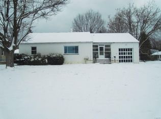 300 Northwood Dr, Syracuse, NY 13211