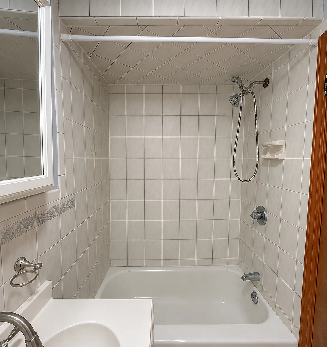 2 bed, 1.5 bath, 1008 sqft, $3,500 — Photo 3