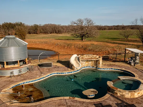 1951 Hamilton Rd, Graham, TX 76450