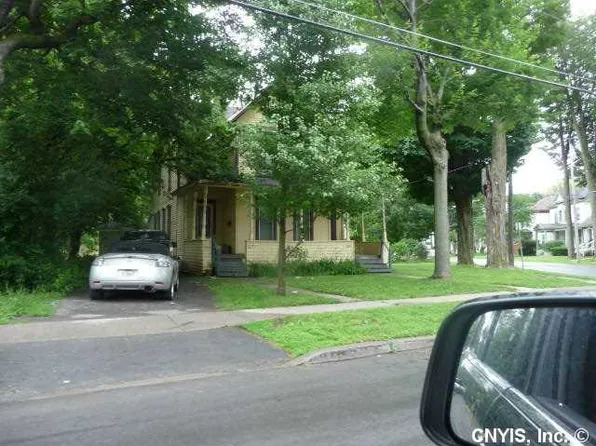 637 Gotham St, Watertown, NY 13601