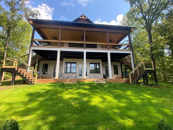819 Old Tree Rd
