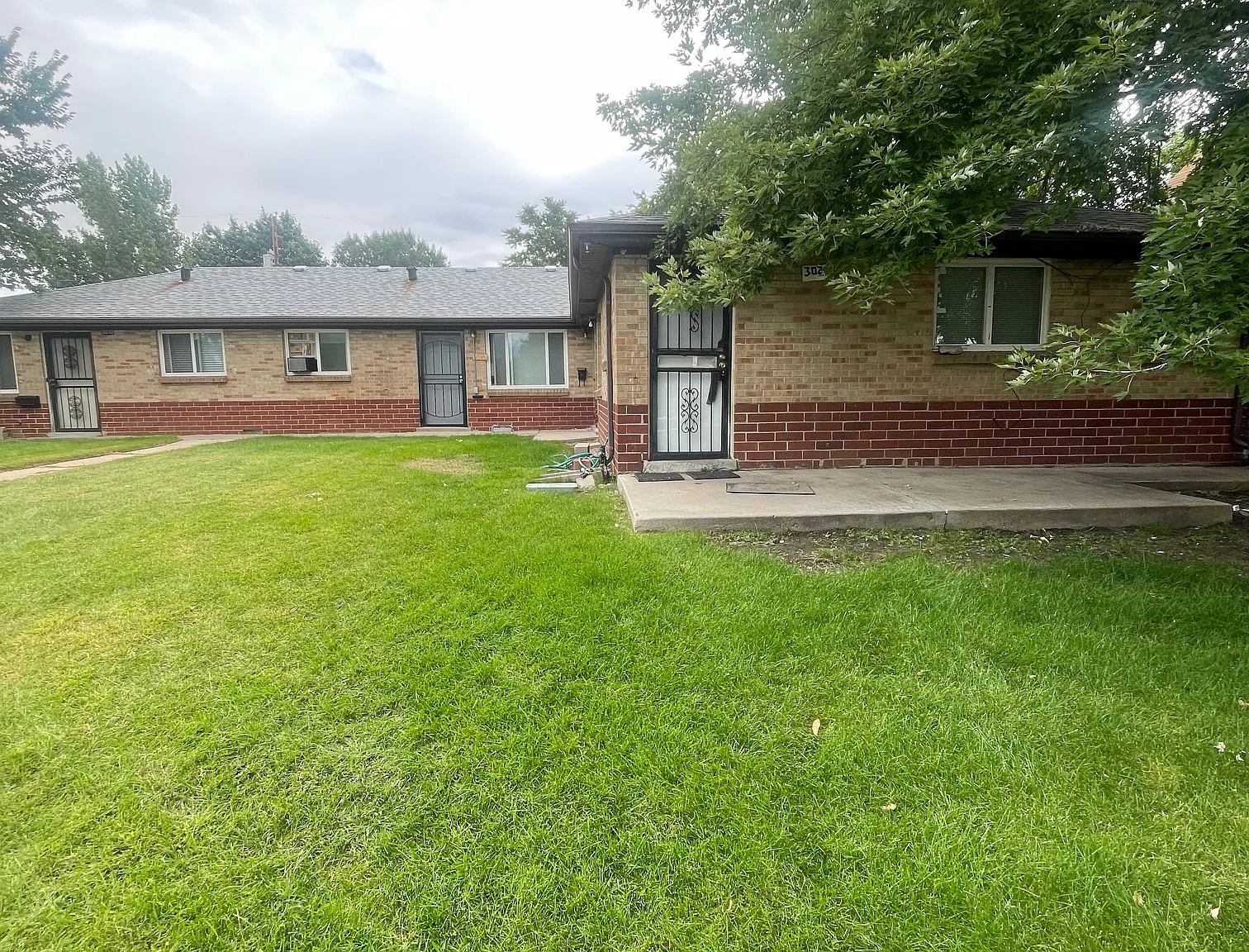 2 bed, $1,400 — Photo 1