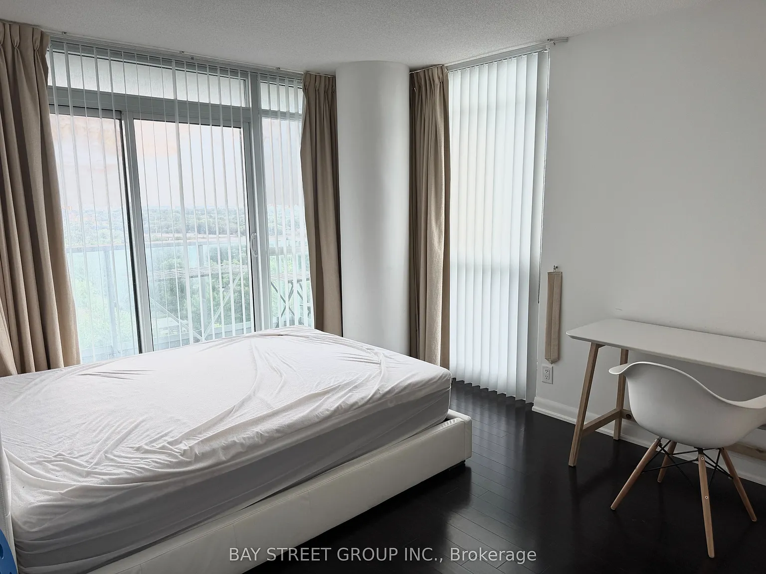 3 bed, $3,600 — Photo 4