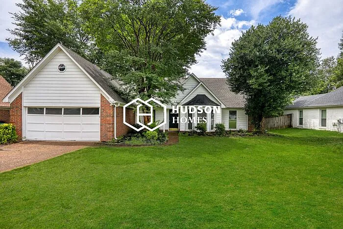 919 Cully Rd