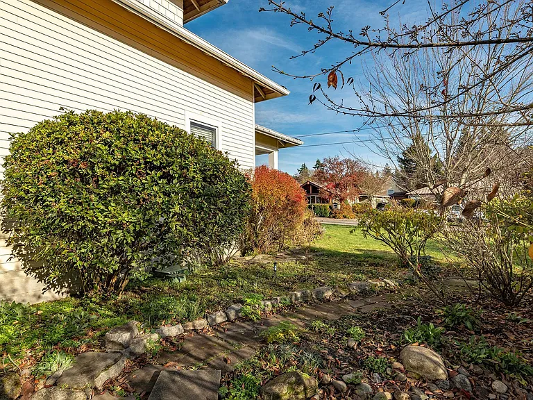 18441 Nelson Pl NE — Photo 51