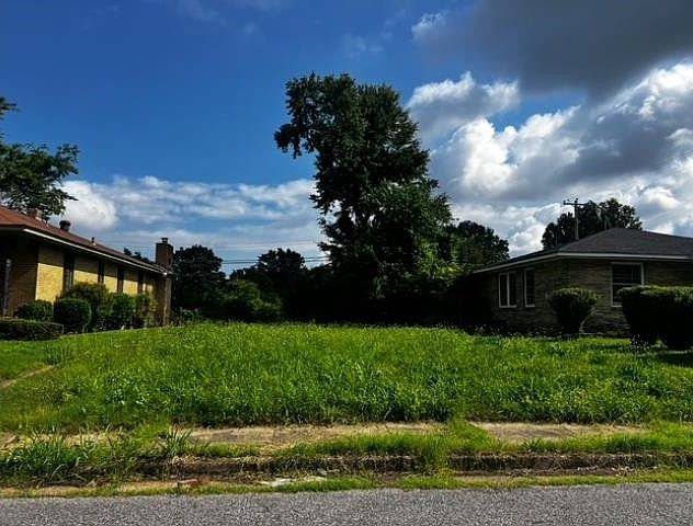 1st image of 328 Fields Ave #214