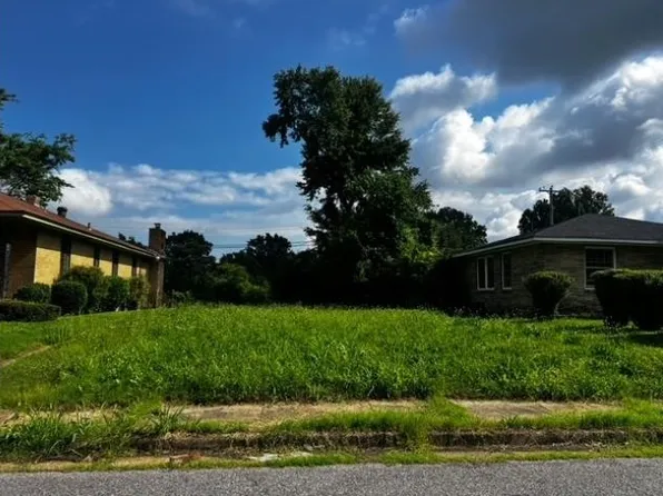 328 Fields Ave #214, Memphis, TN 38109