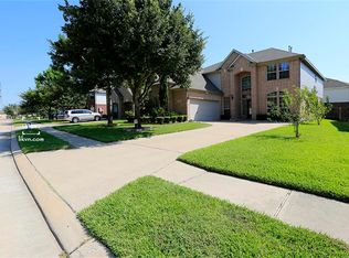 9306 Morley Lake Dr, Houston, TX 77095