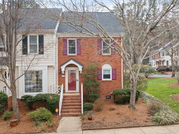 6730 Olde Province Ct, Raleigh, NC 27609