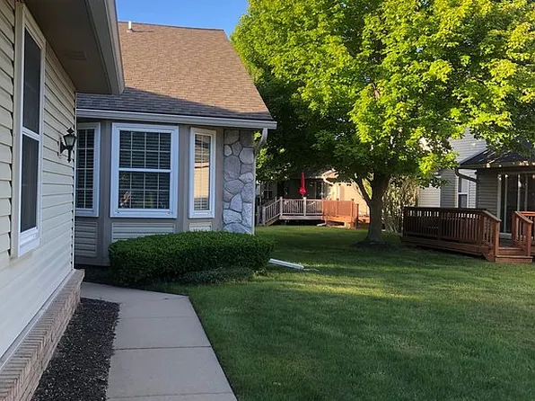 12215 Noonan Ct, Utica, MI 48315