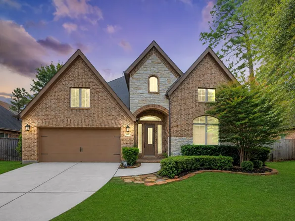 343 Red Petal Ct, Conroe, TX 77304