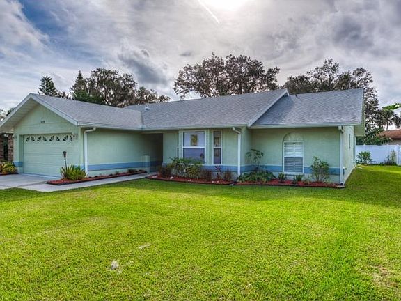 2nd image of 5429 80th Avenue Cir E