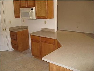 3rd image of 1911 Roaring Fork Pl NW
