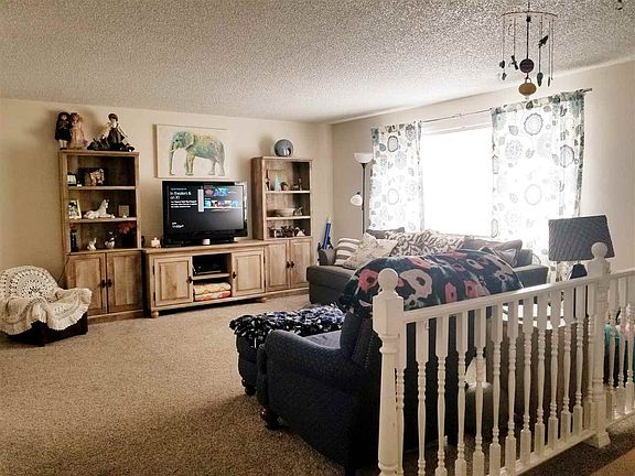 3rd image of 5119 N Eastland Dr