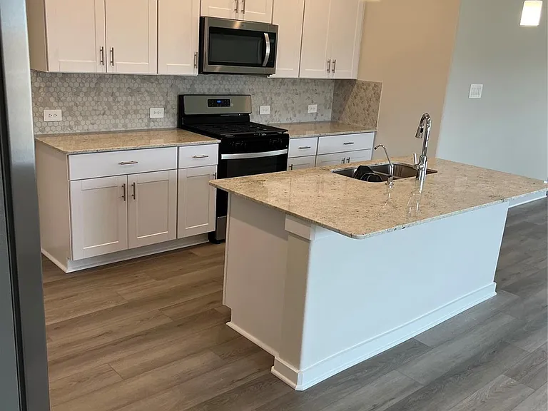 1722 Cayden Oak Ln — Photo 15