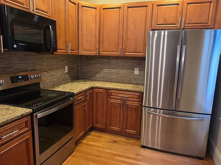 180 Saint Paul St #11 — Photo 25