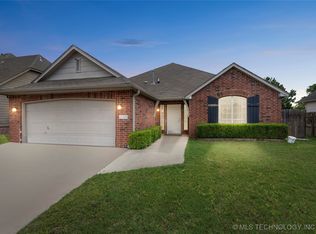 1105 N Joshua Ave, Broken Arrow, OK 74012