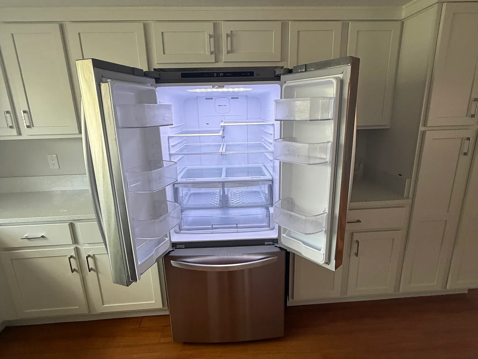 2 bed, 1100 sqft, $2,100 — Photo 4