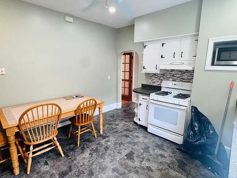 81 Merrymount Rd #1 — Photo 11