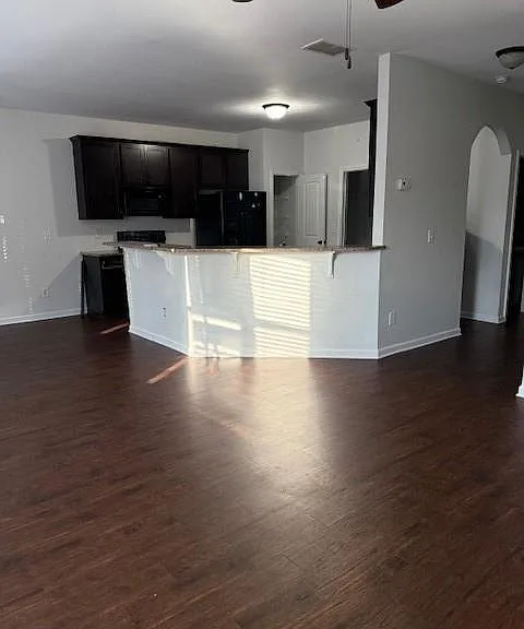 313 Clover Brook Dr — Photo 3