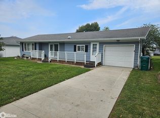 103 Kennedy St, New London, IA 52645