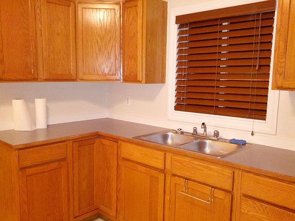 Kitchen - lower unit