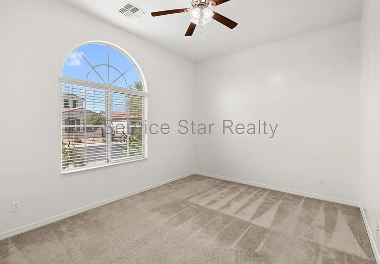 4123 E Zion Pl — Photo 5