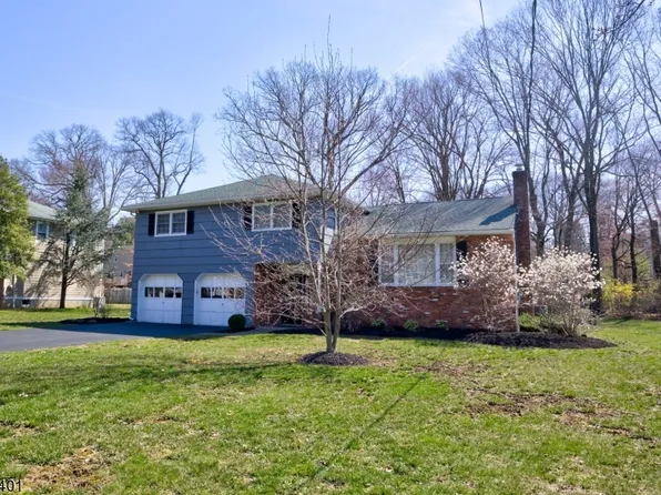 23 Bromleigh Way, Morris Twp., NJ 07950