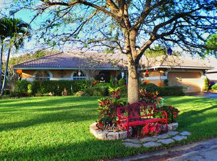 8455 NW 47th Dr, Coral Springs, FL 33067