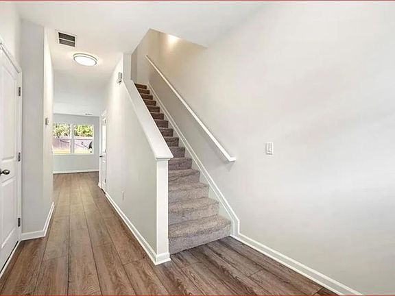 5th image of 3107 Tarian Way