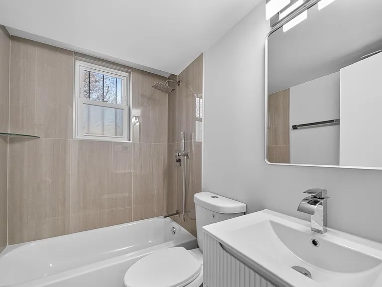 3108 P St SE — Photo 11
