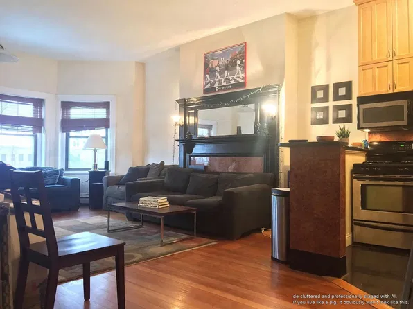 1689 Beacon St, Brookline, MA