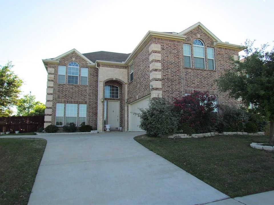 1st image of 2405 Trickling Creek Dr