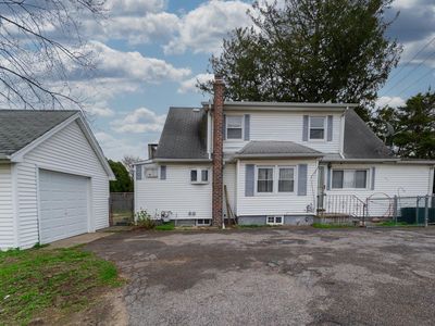 305 Route 109, West Babylon, NY, 11704