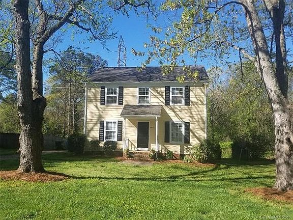 3rd image of 9724 Buckskin Ln
