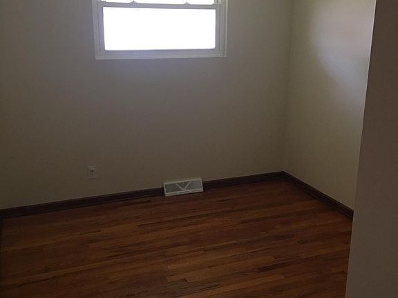 5th image of 6357 Ledgebrook Dr