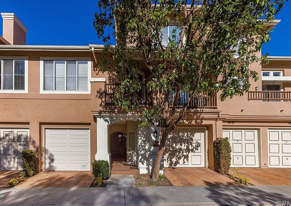 1st image of 2755 Dunstan Dr
