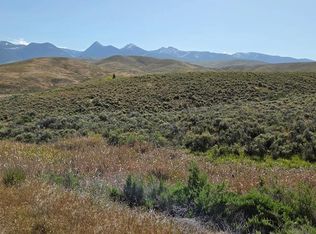 Black Hawk Dr, Carmen, ID 83462