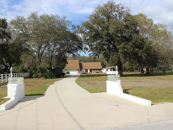 2nd image of 2251 Granada Blvd